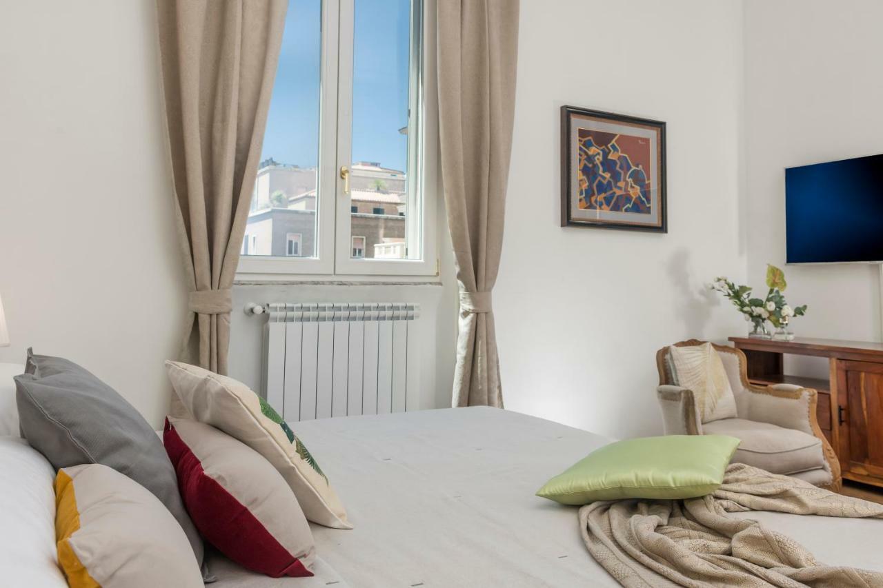 New! Spanish Step Design Apartment Рим Экстерьер фото